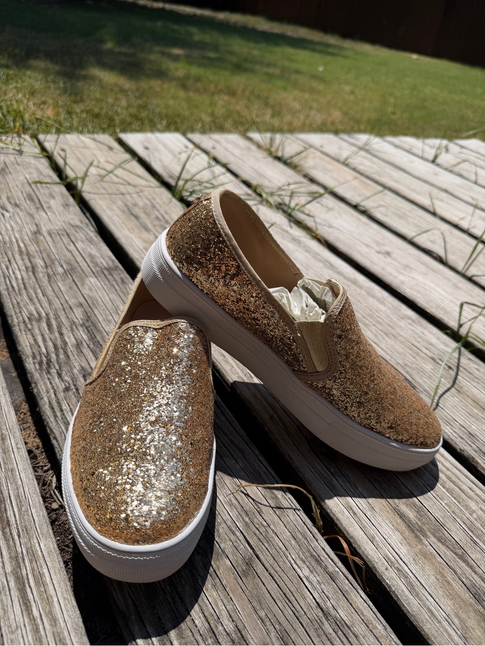 Women's Glitter Slip-On Platform Loafers in Gold